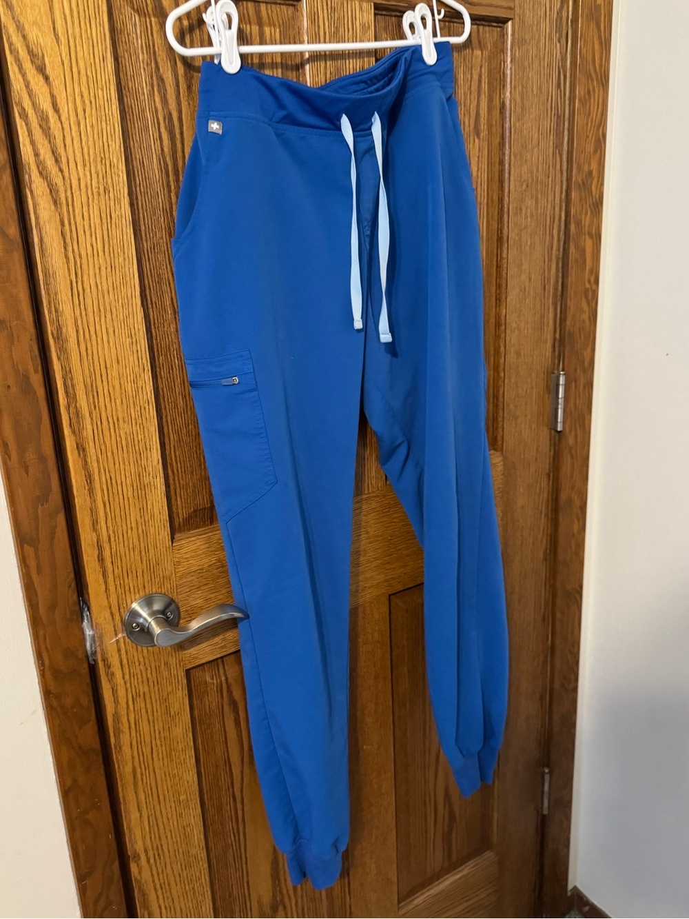 Figs- Jogger Scrubs (Talk XXL)